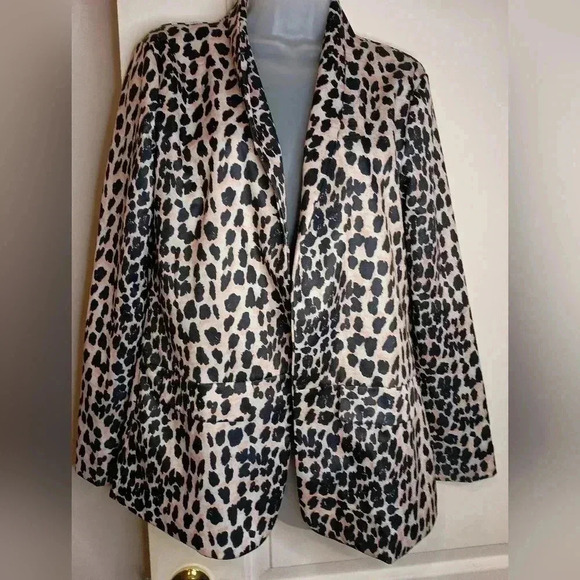 2/30$ ANGASHION leopard print blazer Mobwife Preppy Clueless (#852) - Picture 1 of 6
